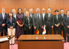 Gruppenbild der Delegation mit Kenichi Kawamura